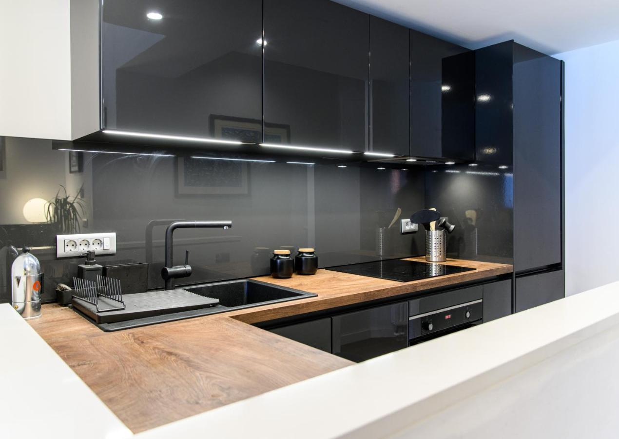 Designer Two-Bedroom Apartment سبليت المظهر الخارجي الصورة